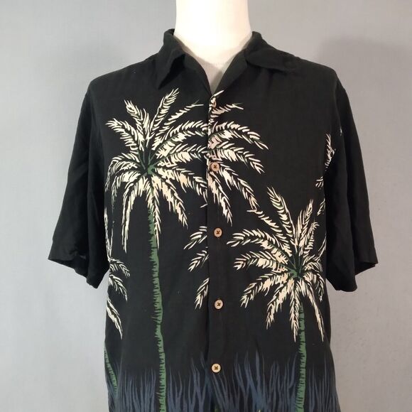 Cherokee Waikiki Hawaiian shirt men's medium black short sleeve floral - Picture 2 of 11